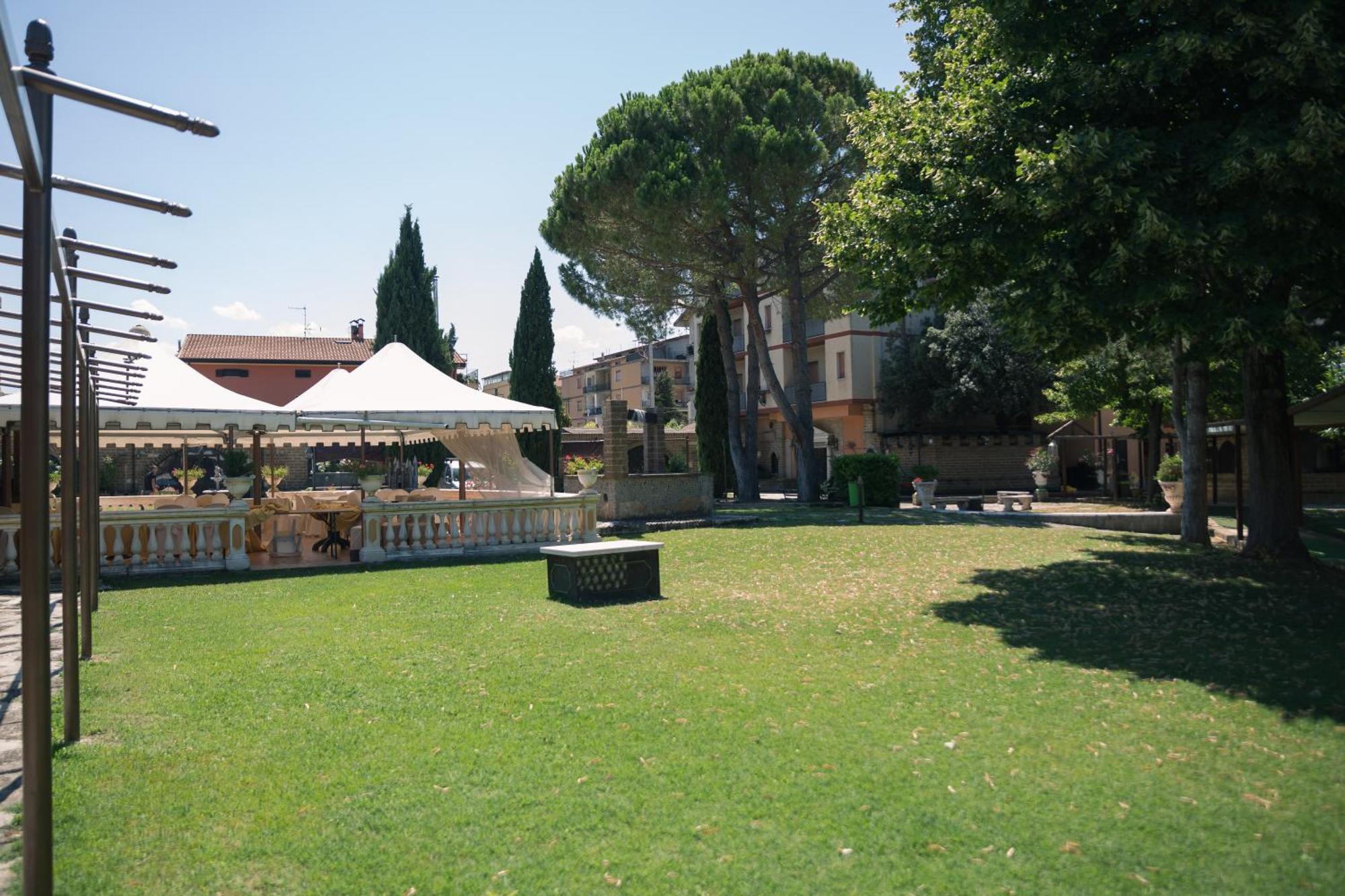 Il Castello Di Perano Hotel Exterior foto
